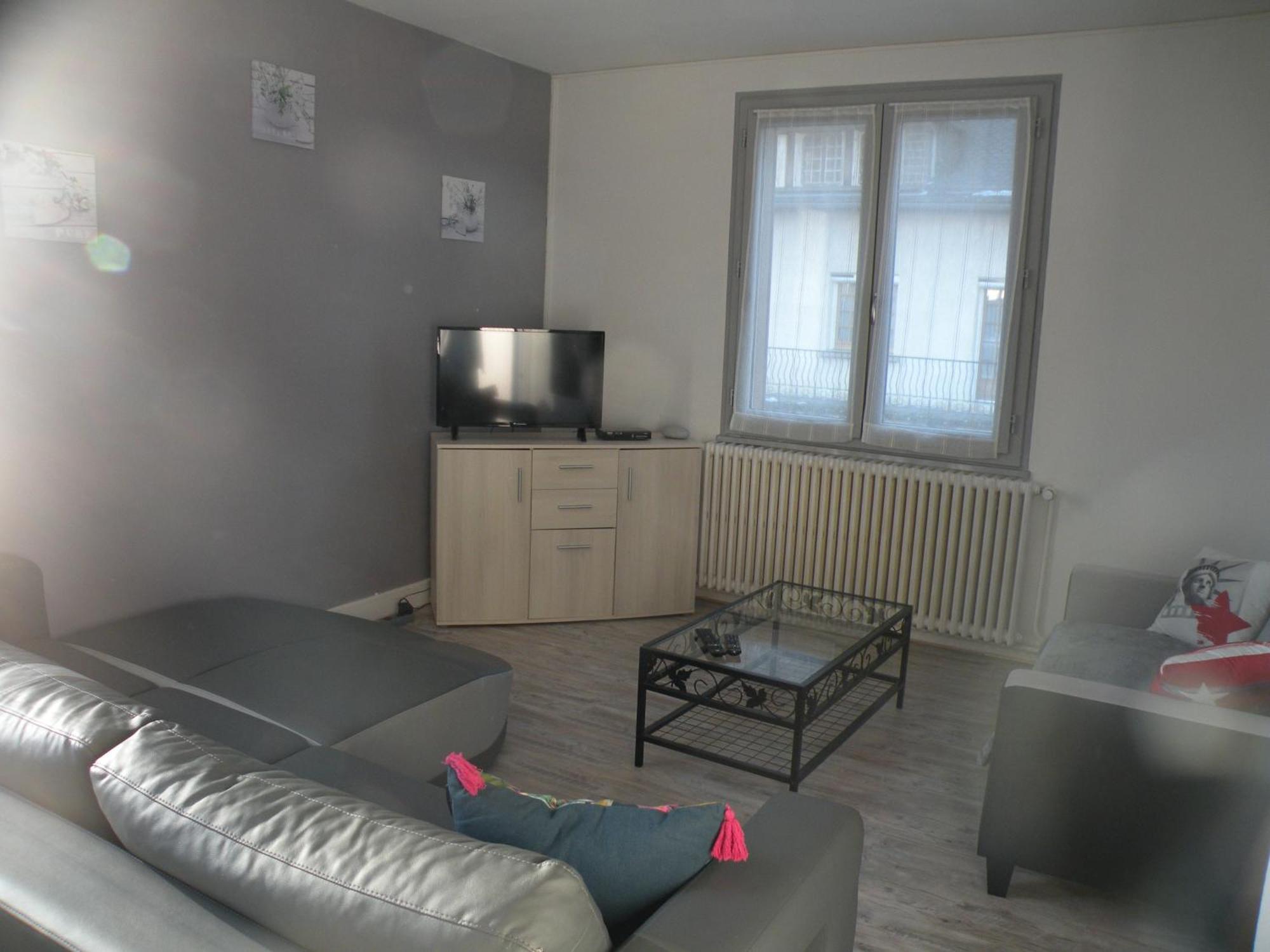 Tulipe, Appartement 5 Personnes, Entre Sancy Et Volcans D'Auvergne Orcival Exterior foto